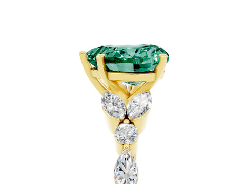 Yellow gold Heart Cut Green Sapphire Solitaire Ring with Side Stones and Four-Prong Setting_17