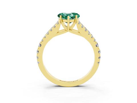 Yellow gold Heart Cut Green Sapphire Split Shank Pavé Engagement Ring with Four-Prong Setting_15
