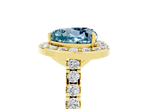 Yellow gold Heart Cut Halo Diamond Ring with Pavé Band and Three-Prong Setting_5
