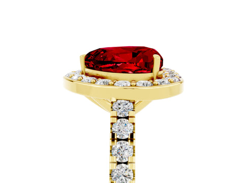 Yellow gold Heart Cut Halo Diamond Ring with Pavé Band and Three-Prong Setting_5