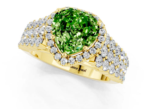 Yellow gold Heart Cut Halo Pavé Diamond Engagement Ring with Split Shank and Four-Prong Setting_1