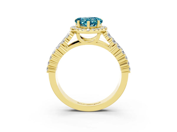 Yellow gold Heart Cut Halo Pavé Diamond Engagement Ring with Split Shank and Four-Prong Setting