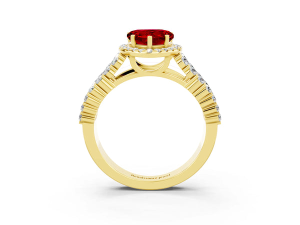 Yellow gold Heart Cut Halo Pavé Diamond Engagement Ring with Split Shank and Four-Prong Setting