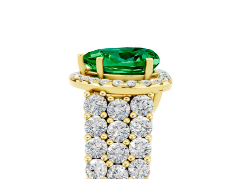 Yellow gold Heart Cut Halo Pavé Diamond Engagement Ring with Split Shank and Four-Prong Setting_5