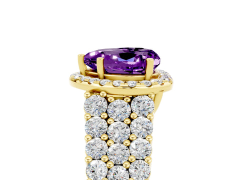 Yellow gold Heart Cut Halo Pavé Diamond Engagement Ring with Split Shank and Four-Prong Setting_5