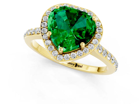 Yellow gold Heart Cut Halo Round Diamond Pavé Band with Four-Prong Setting_1