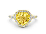 Yellow gold Heart Cut Halo Round Diamond Pavé Band with Four-Prong Setting