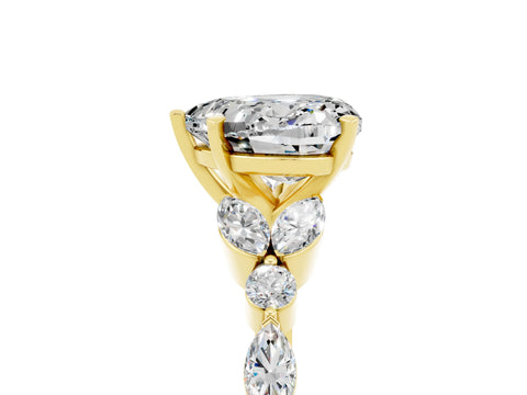 Yellow gold Heart Cut Moissanite Solitaire Ring with Side Stones and Four-Prong Setting_17