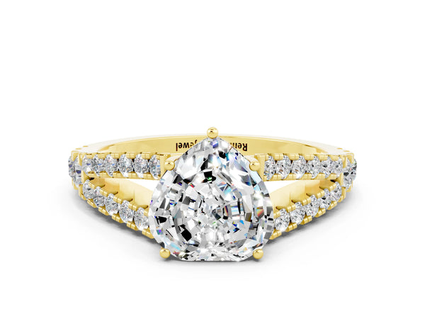 Yellow gold Heart Cut Moissanite Split Shank Pavé Engagement Ring with Four-Prong Setting