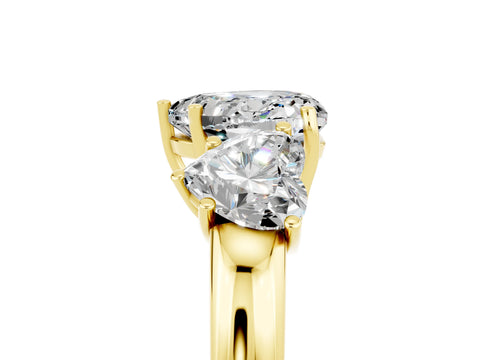 Yellow gold Heart Cut Moissanite Three-Stone Ring with Four-Prong Setting and Classic Band_5