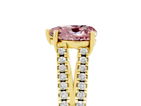 Yellow gold Heart Cut Morganite Solitaire Engagement Ring with Split Shank Pavé Band_5