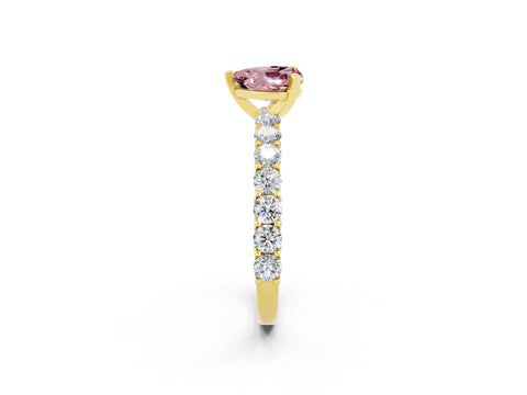 Yellow gold Heart Cut Morganite Solitaire Ring with Shared Prong Pavé Band and Four-Prong Setting_2