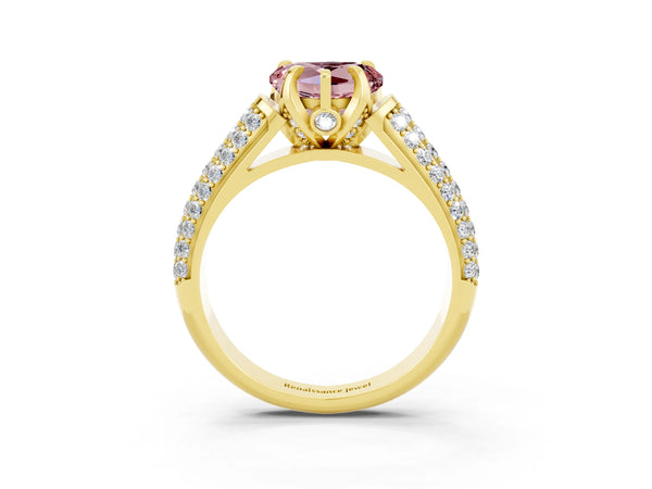 Yellow gold Heart Cut Morganite Solitaire Ring with Three-Row Pavé Band and Four-Prong Setting