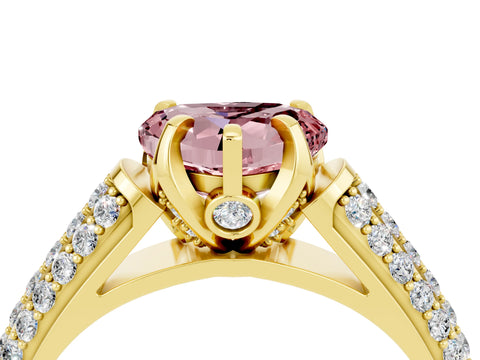 Yellow gold Heart Cut Morganite Solitaire Ring with Three-Row Pavé Band and Four-Prong Setting_16