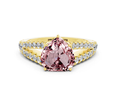 Yellow gold Heart Cut Morganite Split Shank Pavé Engagement Ring with Four-Prong Setting_12