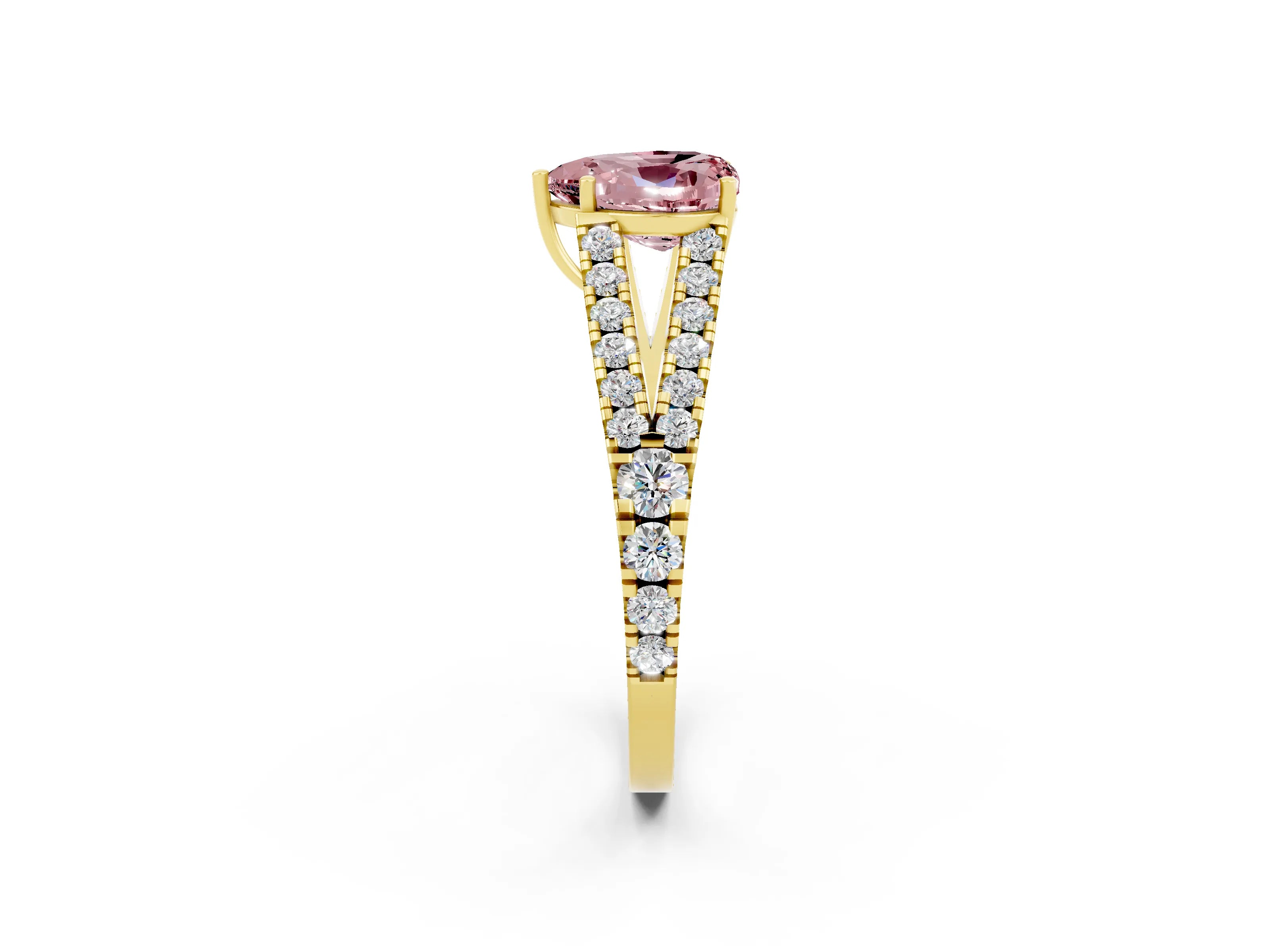 Yellow gold Heart Cut Morganite Split Shank Pavé Engagement Ring with Four-Prong Setting_14