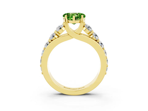 Yellow gold Heart Cut Peridot Engagement Ring with Pavé Band and Four-Prong Setting_3