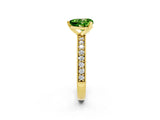 Yellow gold Heart Cut Peridot Milgrain Pavé Engagement Ring with Four-Prong Setting_14