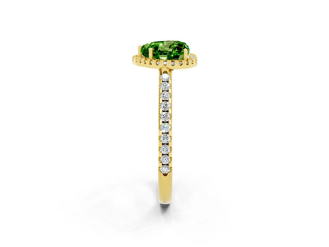 Yellow gold Heart Cut Peridot Pavé Halo Ring with Four-Prong Setting_14