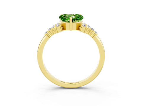 Yellow gold Heart Cut Peridot Ring with Side Stones and Four-Prong Setting_39