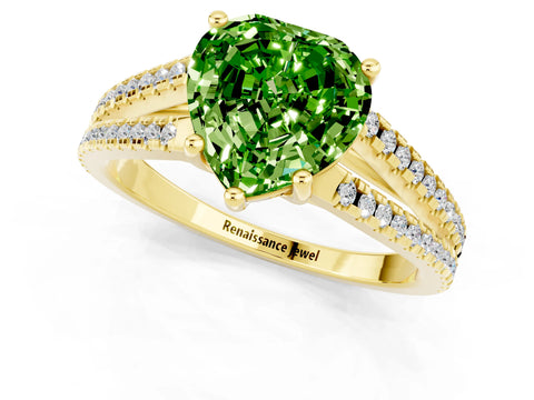 Yellow gold Heart Cut Peridot Solitaire Engagement Ring with Split Shank Pavé Band_1