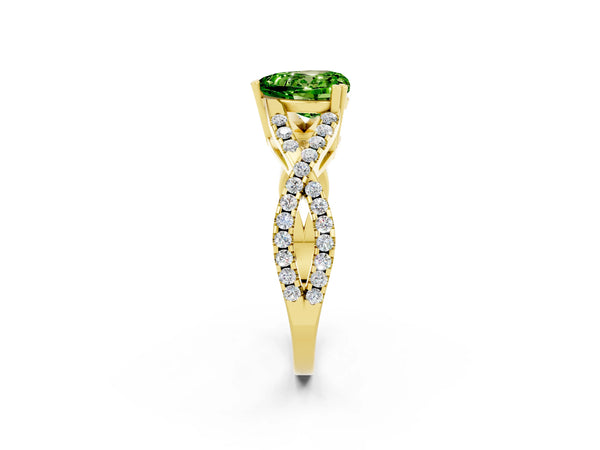 Yellow gold Heart Cut Peridot Solitaire Ring with Four-Prong Setting and Twisted Pavé Band