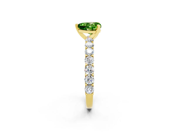 Yellow gold Heart Cut Peridot Solitaire Ring with Shared Prong Pavé Band and Four-Prong Setting