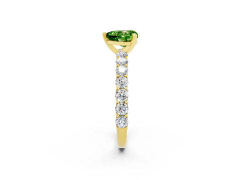 Yellow gold Heart Cut Peridot Solitaire Ring with Shared Prong Pavé Band and Four-Prong Setting_2