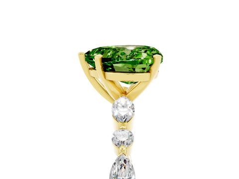 Yellow gold Heart Cut Peridot Solitaire with Side Stones on a Pavé Band and Four-Prong Setting_5