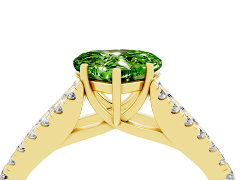 Yellow gold Heart Cut Peridot Split Shank Pavé Engagement Ring with Four-Prong Setting_28