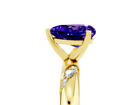 Yellow gold Heart Cut Solitaire Diamond Engagement Ring with Twisted Pave Band and Four-Prong Setting_5