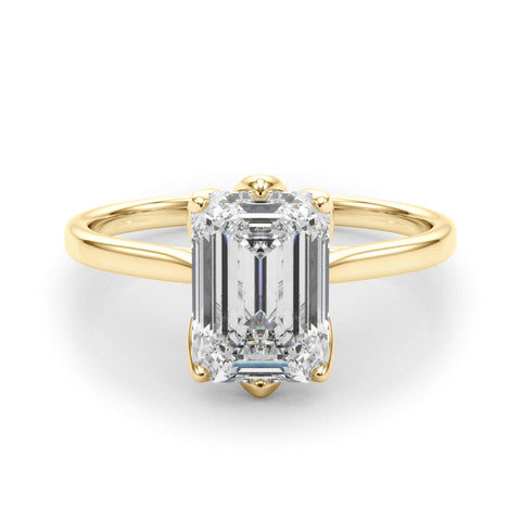 18K Yellow Gold 3.01 Carat E VVS2 Marquise Cut Solitaire Diamond Ring with Four-Prong Setting and Classic Band