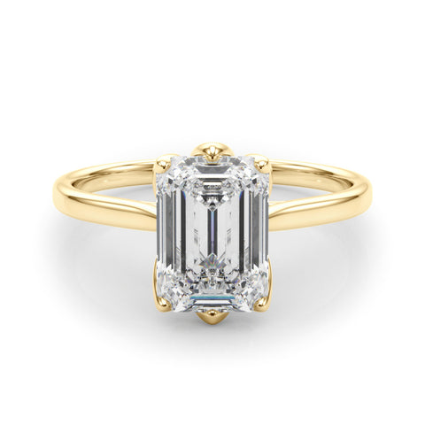 Yellow gold Heart Cut Solitaire Diamond Ring with Four-Prong Setting and Classic Band