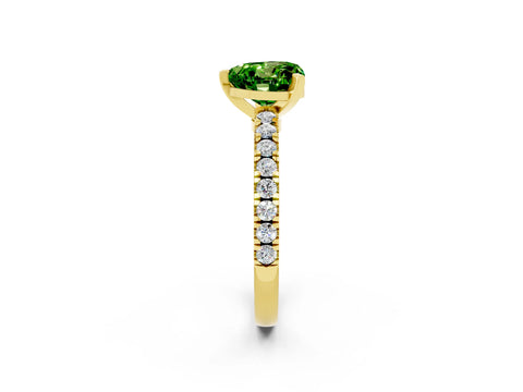 Yellow gold Heart Cut Solitaire Diamond with Pavé Band and Four-Prong Setting_2