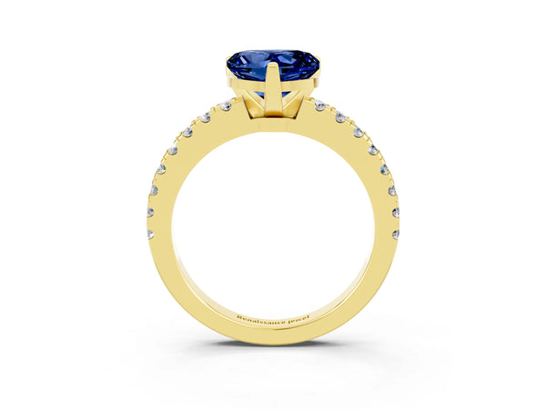Yellow gold Heart Cut Solitaire Blue Sapphire with Pavé Band and Four-Prong Setting