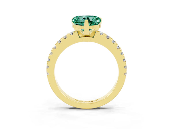 Yellow gold Heart Cut Solitaire Green Sapphire with Pavé Band and Four-Prong Setting