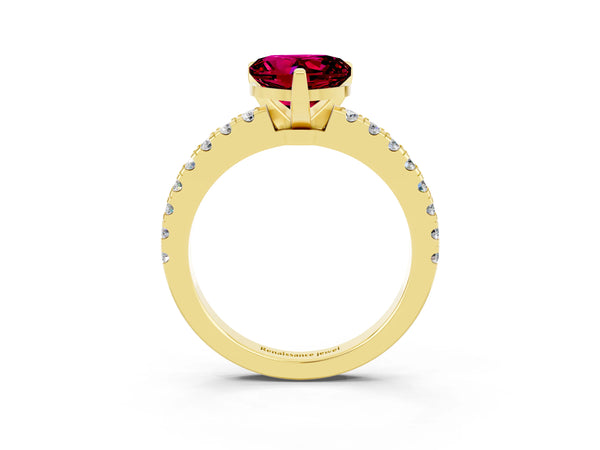 Yellow gold Heart Cut Solitaire Garnet with Pavé Band and Four-Prong Setting