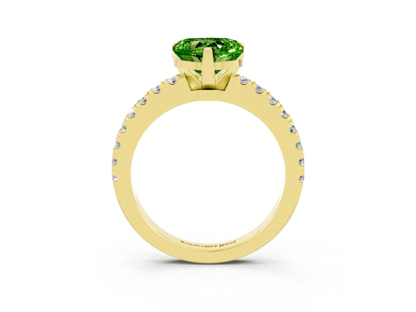 Yellow gold Heart Cut Solitaire Peridot with Pavé Band and Four-Prong Setting