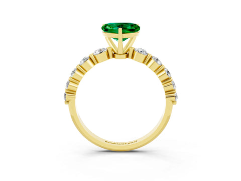 Yellow gold Heart Cut Solitaire Emerald Ring with Pave Band and Four-Prong Setting_3