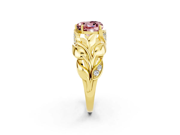 Yellow gold Heart Cut Solitaire Leaf-Inspired Engagement Ring with Prong Setting