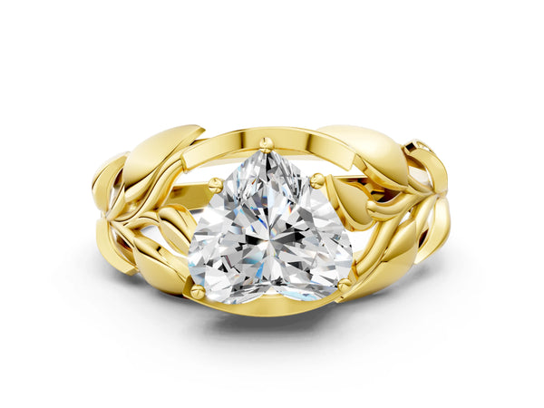Yellow gold Heart Cut Solitaire Leaf-Inspired Engagement Ring with Prong Setting