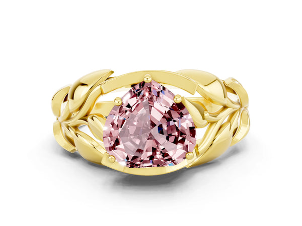 Yellow gold Heart Cut Solitaire Leaf-Inspired Engagement Ring with Prong Setting