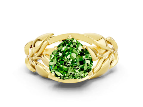 Yellow gold Heart Cut Solitaire Leaf-Inspired Engagement Ring with Prong Setting