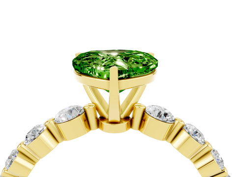 Yellow gold Heart Cut Solitaire Peridot Ring with Pave Band and Four-Prong Setting_4