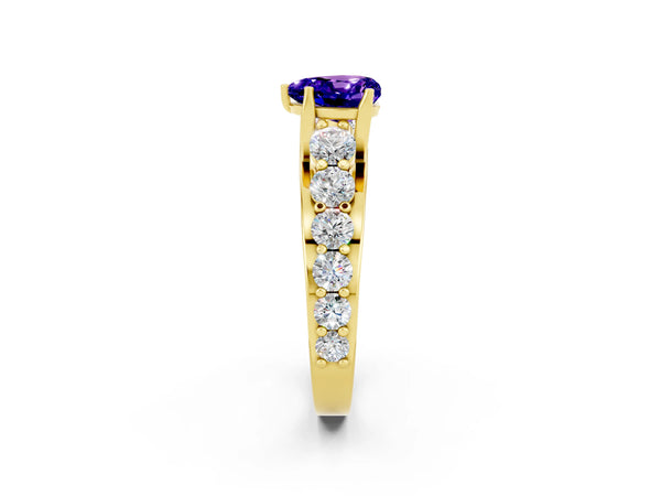 Yellow gold Heart Cut Tanzanite Engagement Ring with Pavé Band and Four-Prong Setting
