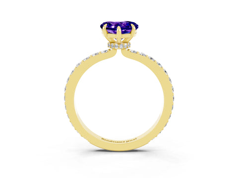 Yellow gold Heart Cut Tanzanite Ring with Pavé Band and Four-Prong Setting_3