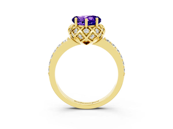 Yellow gold Heart Cut Tanzanite Scalloped Halo Engagement Ring with Round Shared Prong Band