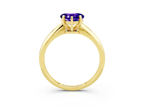 Yellow gold Heart Cut Tanzanite Solitaire Engagement Ring with Classic Band and Four-Prong Setting