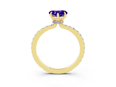 Yellow gold Heart Cut Tanzanite Solitaire Engagement Ring with Pavé Band and Four-Prong Setting_3