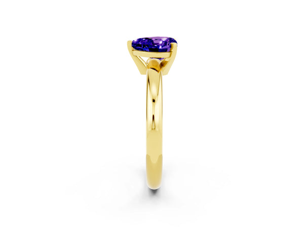 Yellow gold Heart Cut Tanzanite Solitaire Engagement Ring with Round Band and Four-Prong Setting